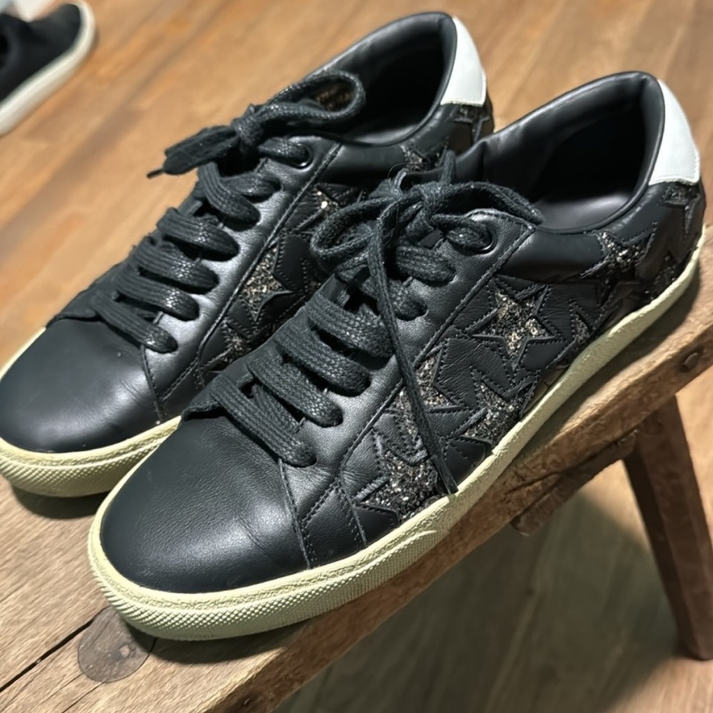 Saint Laurent court classic stars